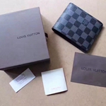 vuitton-wallet